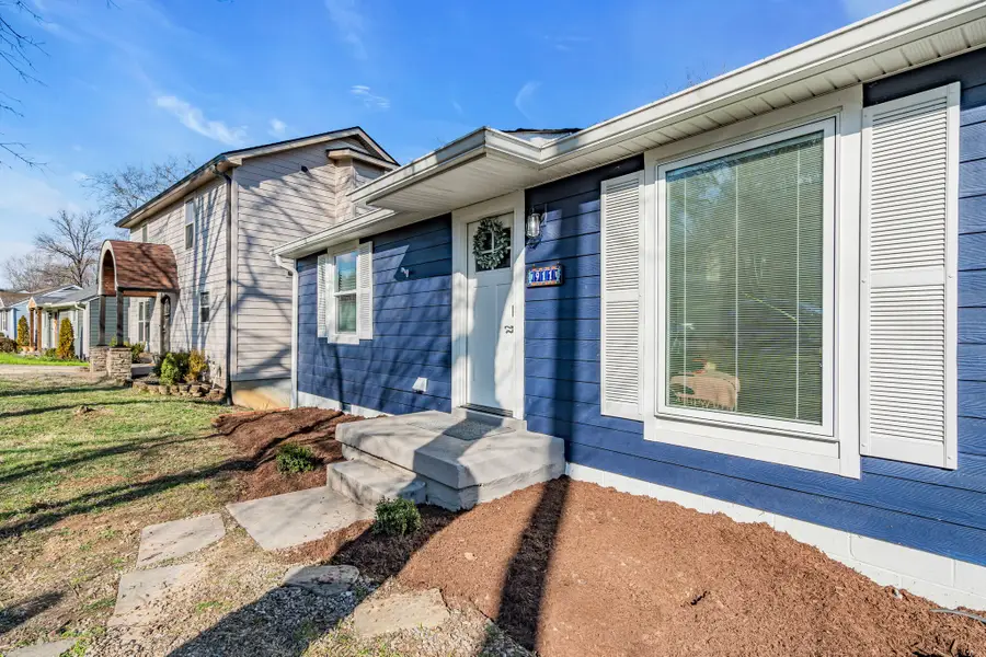 911 S 14th St, Nashville, TN 37206 - #3