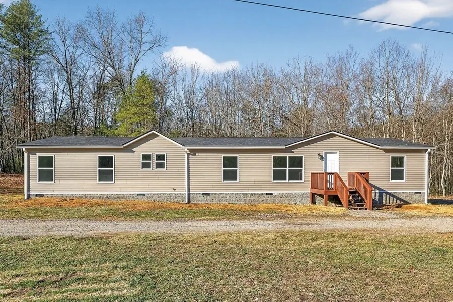 615 Sun Light Ln, Spencer, TN 38585 - Image #3