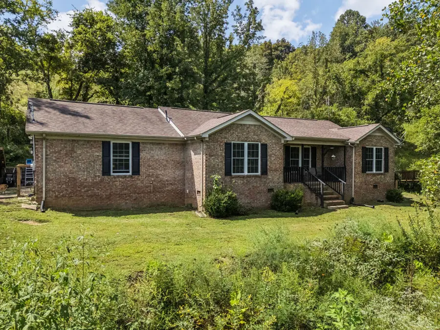 4951 Weakley Creek Rd, Lawrenceburg, TN 38464 - Image #2
