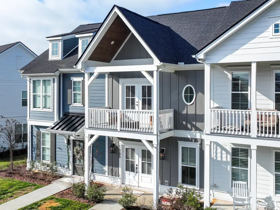 1945 Amacher Dr, Spring Hill, TN 37174 - Image #3