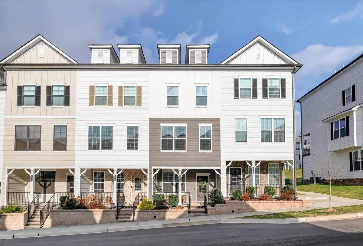 447 Portsdale Dr, Brentwood, TN 37027 - Image #1