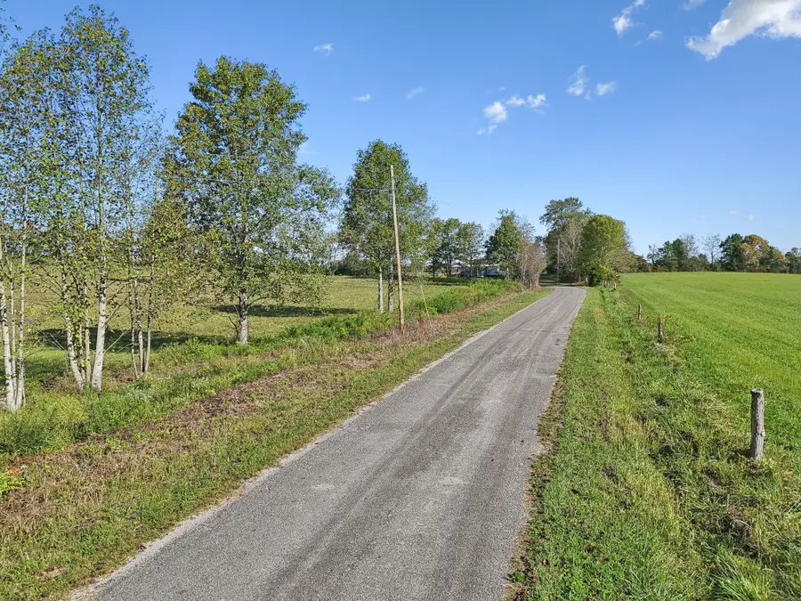 1 Seven Springs Rd, Smithville, TN 37166 - Image #2