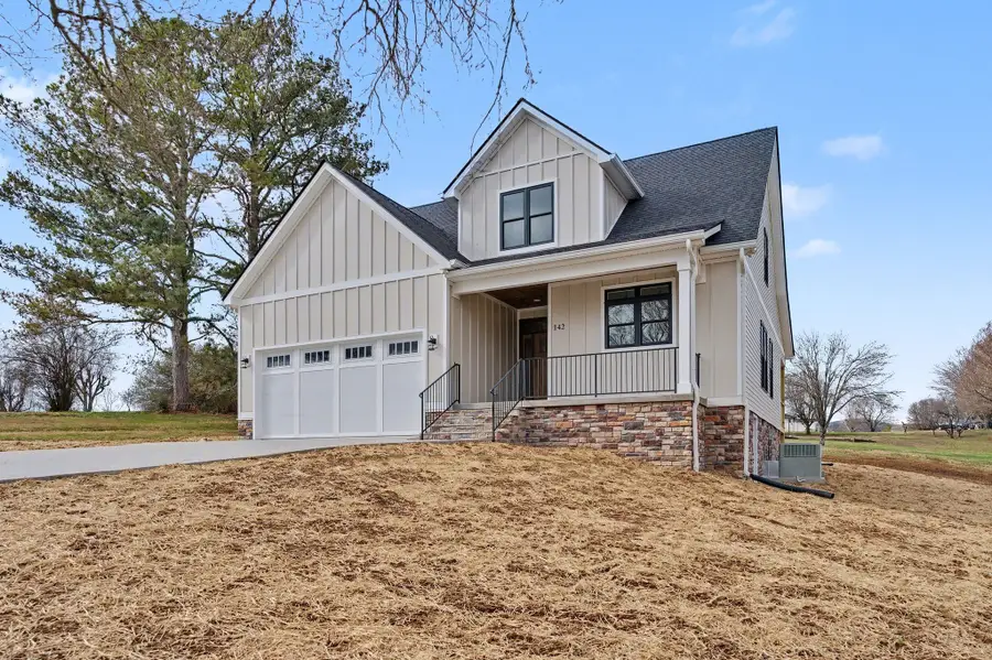 142 Stanton Avenue, Gordonsville, TN 38563 - #3