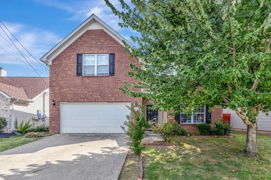 5623 Hickory Park Dr, Antioch, TN 37013 - Image #2