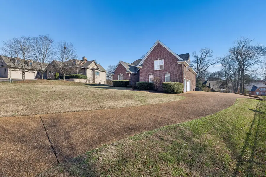 1656 Stokley Ln, Old Hickory, TN 37138 - Image #2