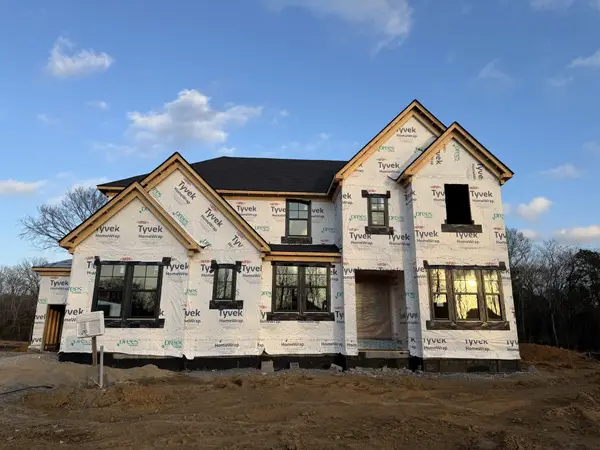 5924 Luke Court, Arrington, TN 37014