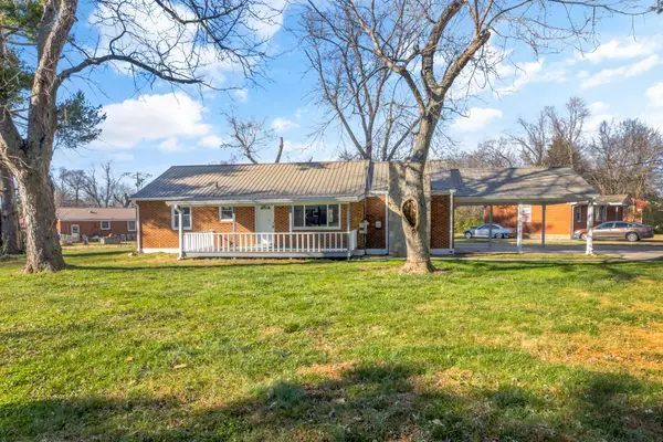 620 Thrush Pl, Murfreesboro, TN 37130