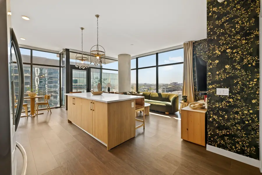 1212 Demonbreun St #1802, Nashville, TN 37203 - Image #2