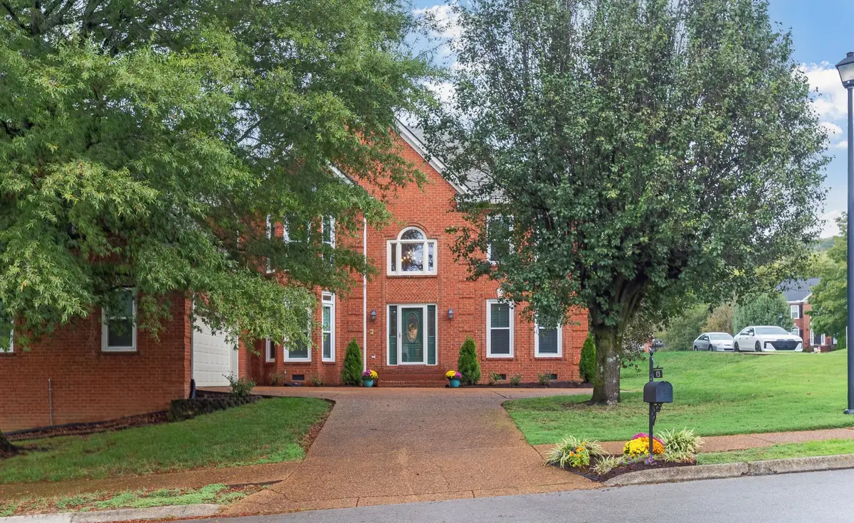 428 Crofton Park Ln, Franklin, TN 37069 - Image #1