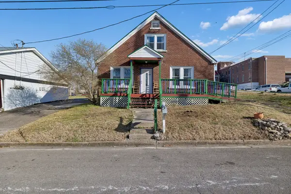 105 S Dillon St, Woodbury, TN 37190