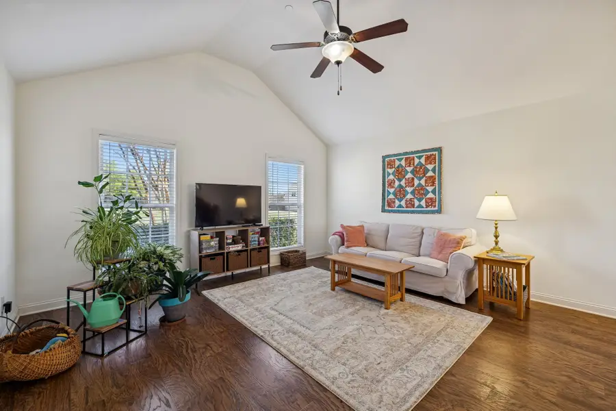 1274 Everwood Dr, Ashland City, TN 37015 - Image #3