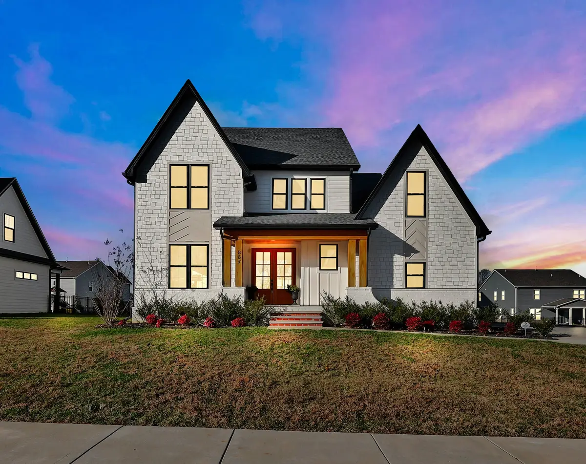 867 Shady Bluff Trl, Clarksville, TN 37043 - #1