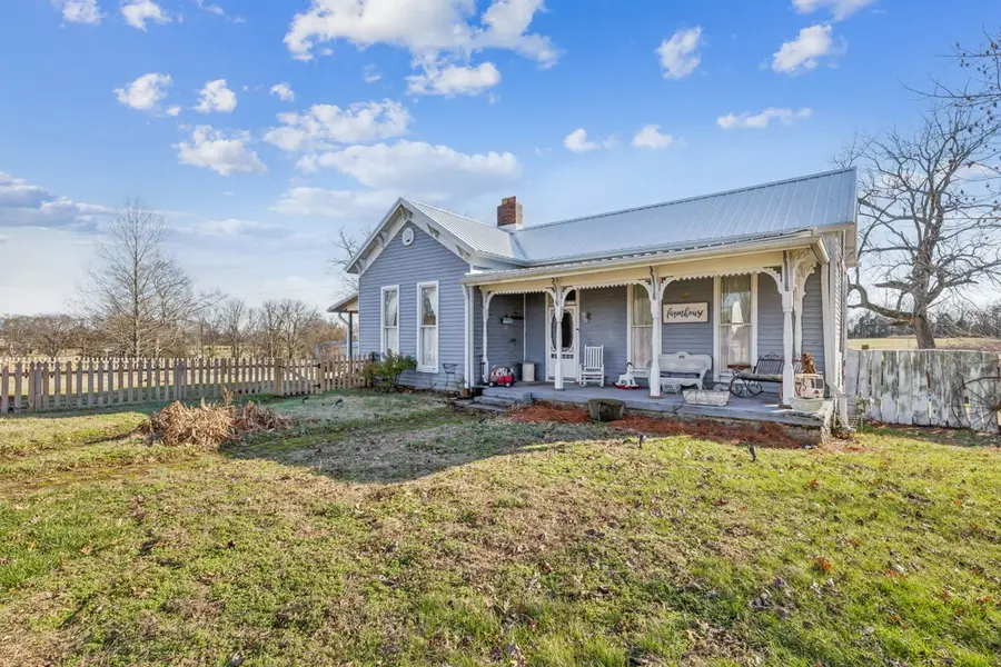 251 Gibbs Ln, Gallatin, TN 37066 - Image #2