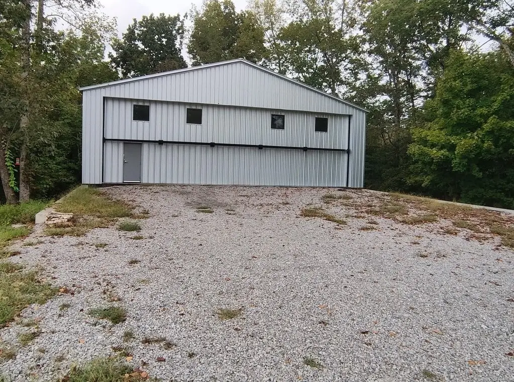 432 Slow Roll Dr, Chapmansboro, TN 37035 - Image #1