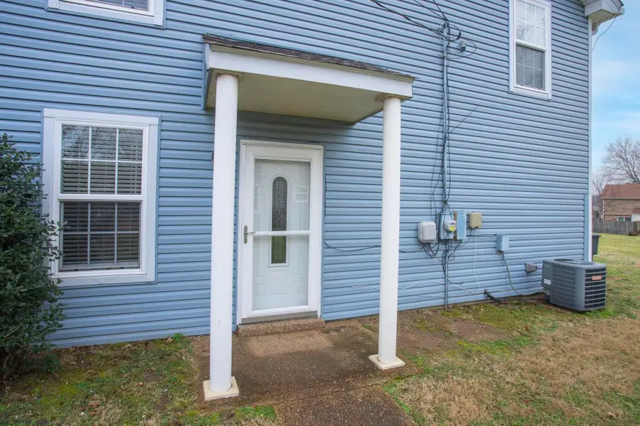 2424 Robbie Ct, Nashville, TN 37214 - #3