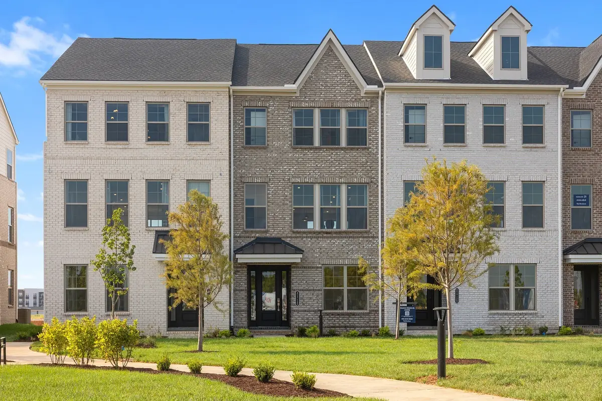 2615 Wilkinson Pike #1304, Murfreesboro, TN 37129 - Image #1