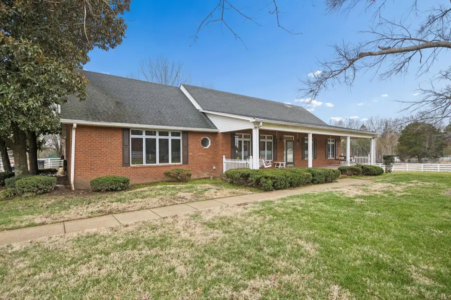 7488 Lowe Ln, Rockvale, TN 37153 - Image #2