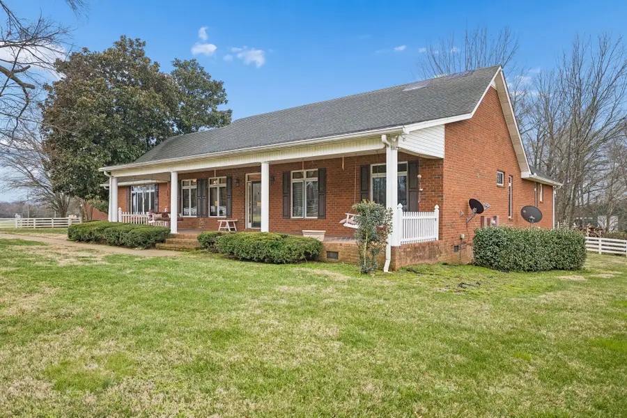 7488 Lowe Ln, Rockvale, TN 37153 - Image #3