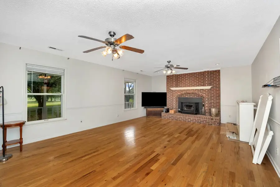 81 Slaughter Pen Rd, Ardmore, TN 38449 - #3