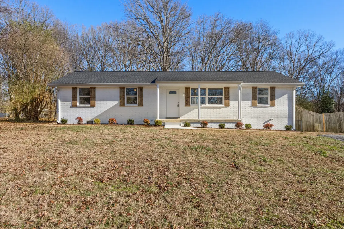 1029 Granada Rd, Ashland City, TN 37015 - Image #1