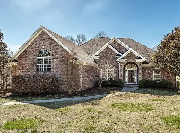 1024 Sweet Oak Rdg, Hendersonville, TN 37075