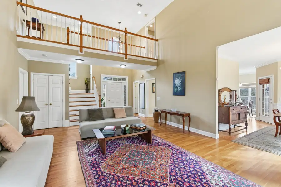 2002 Brenthaven Dr, Mount Juliet, TN 37122 - Image #2