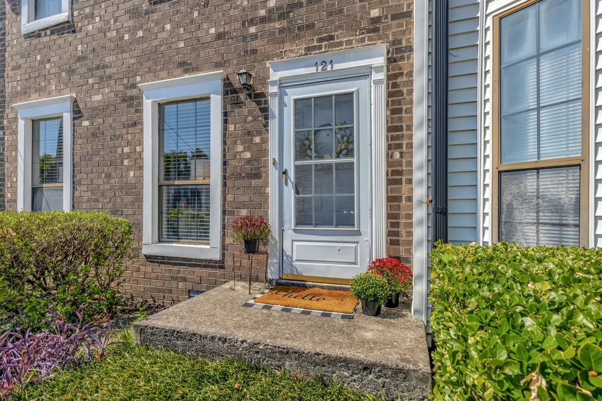 121 Elizabeths Ct, Antioch, TN 37013 - Image #1