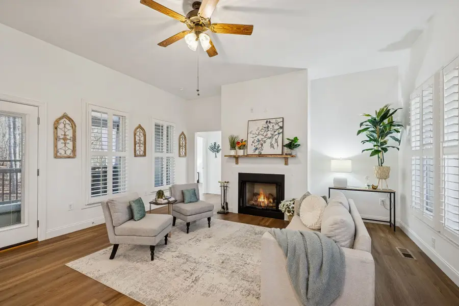 261 Lake Louisa Loop, Monteagle, TN 37356 - Image #3