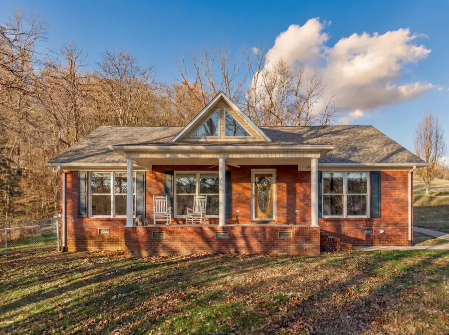 113 Poorhouse Rd, Taft, TN 38488 - #2