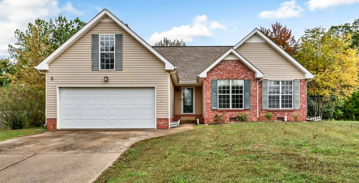 1412 Cedar Springs Cir, Clarksville, TN 37042 - Image #1