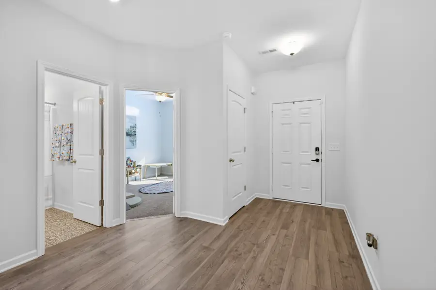 1010 Hickoryridge Dr, Murfreesboro, TN 37129 - Image #3