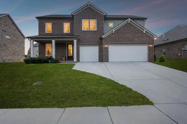 903 Carnation Dr, Smyrna, TN 37167