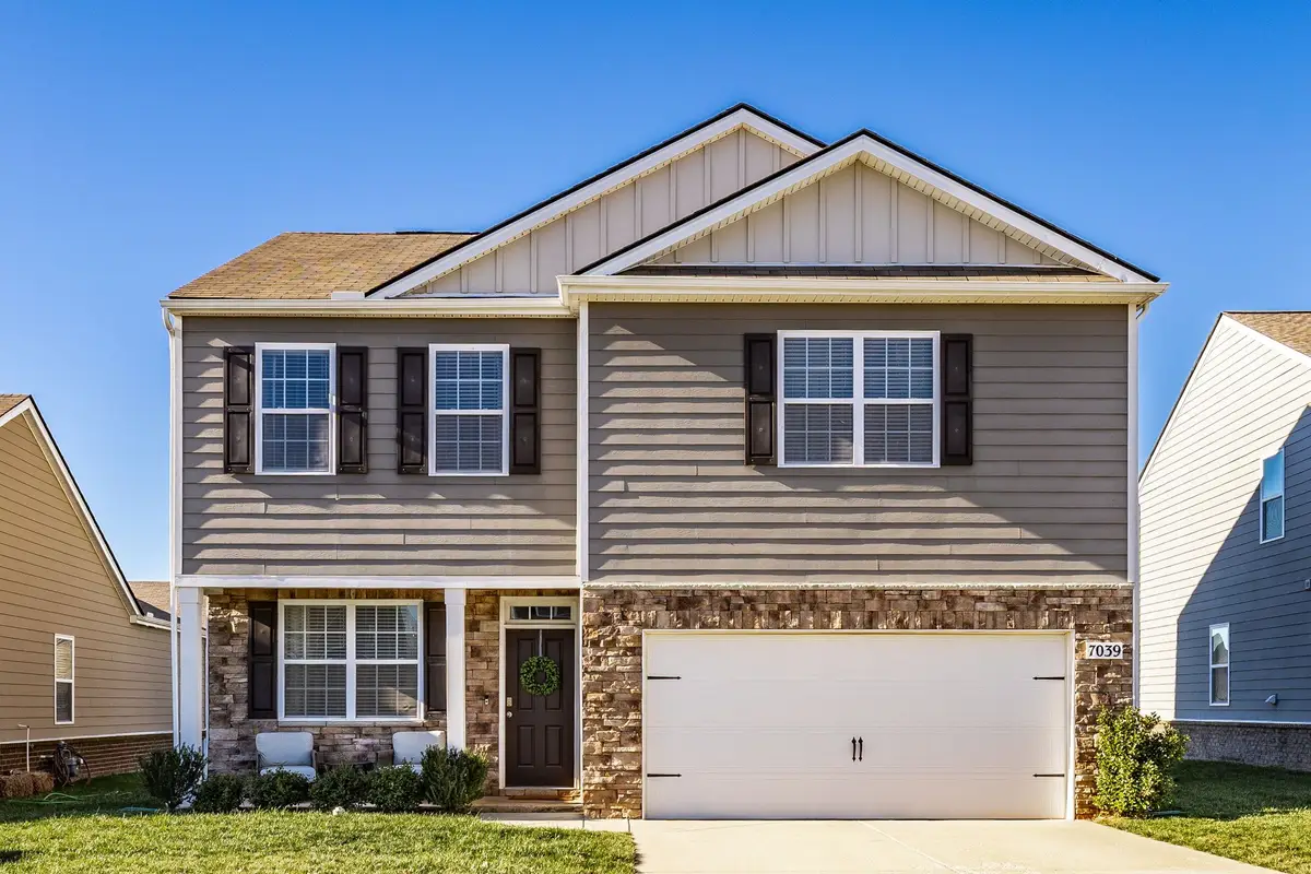 7039 Sunny Parks Dr, White House, TN 37188 - Image #1