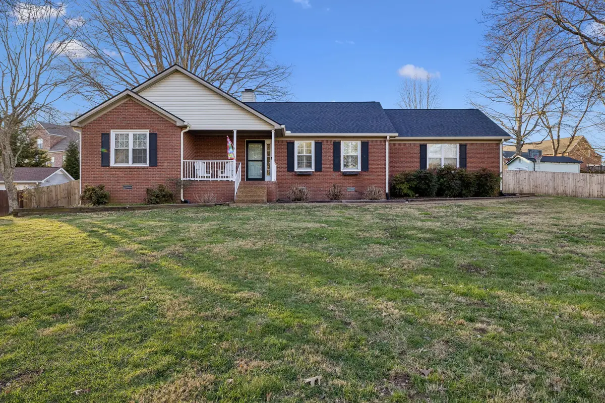 2841 Pedigo Pl, Thompsons Station, TN 37179 - Image #1