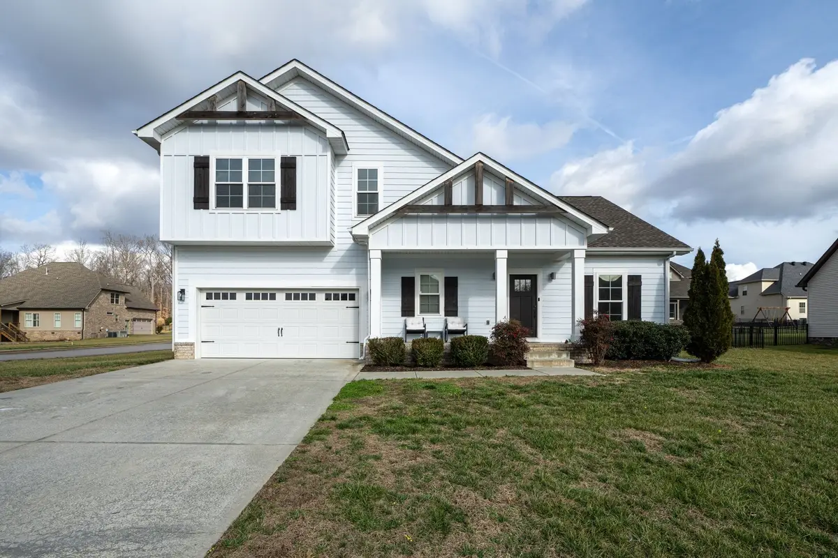 1001 Chagford Dr, Clarksville, TN 37043 - Image #1