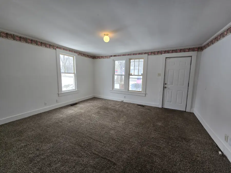 328 Edmondson Ferry Rd, Clarksville, TN 37040 - Image #2