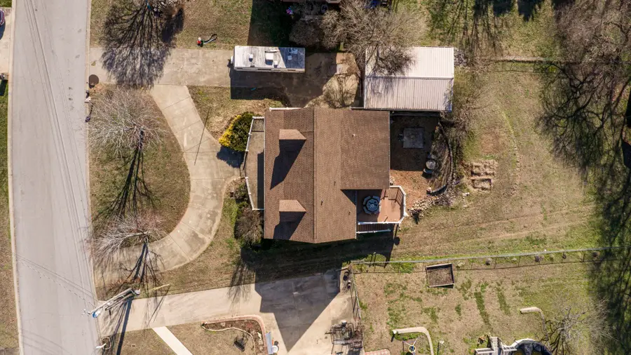 1765 Broadripple Dr, Clarksville, TN 37042 - Image #2