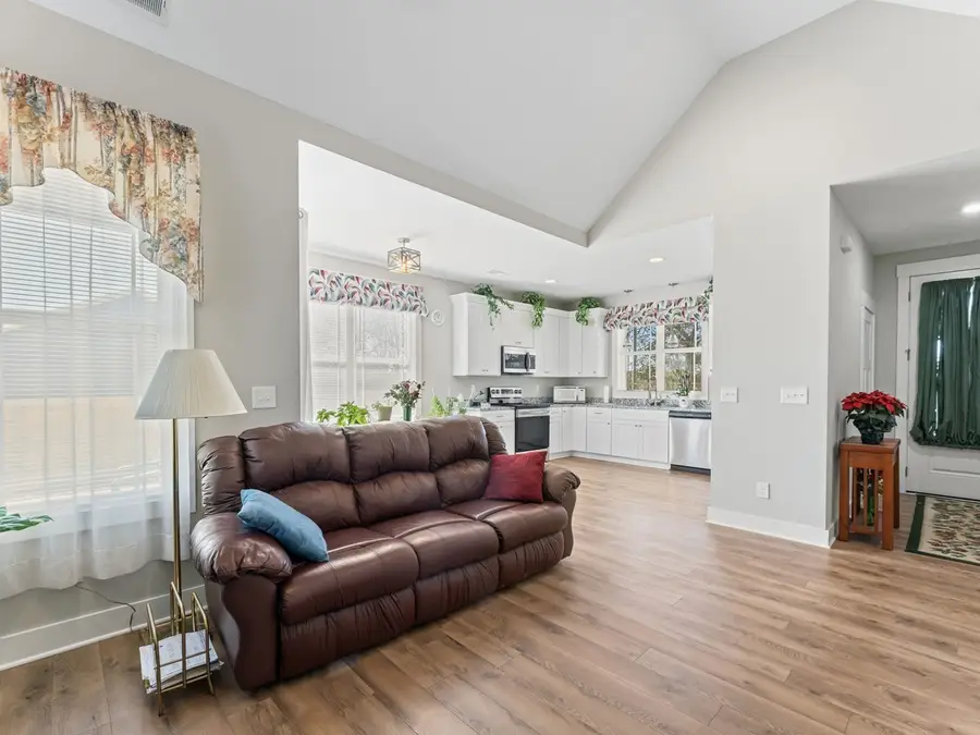 506 Bill Fuson Rd, McMinnville, TN 37110 - Image #3