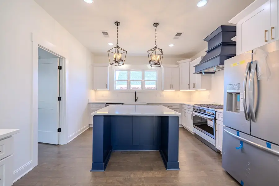 200 Belvedere Cir, Savannah, TN 38372 - #3