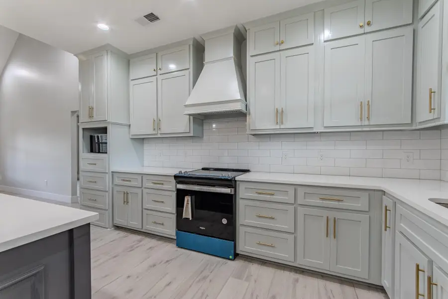 90 Columbus Ln, Adamsville, TN 38310 - #3