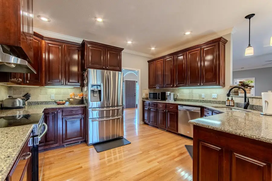 2705 Oak Grove Rd, Savannah, TN 38372 - #2