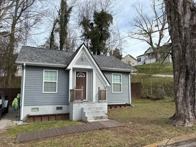 125 Mcginness Ave, Carthage, TN 37030 - Image #1