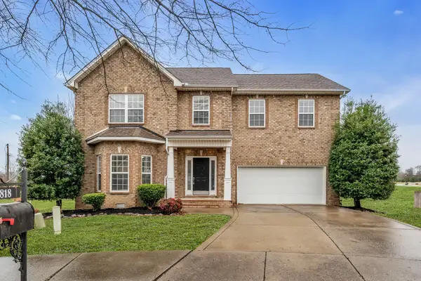 818 W Sagewood Dr, Gallatin, TN 37066