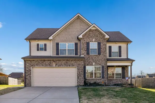 2906 Dusenburg Dr, Christiana, TN 37037