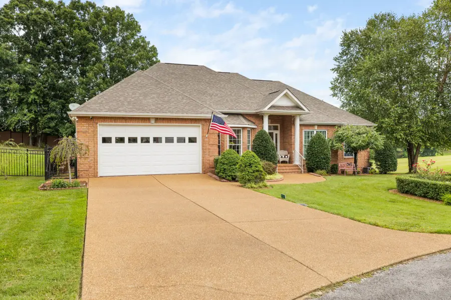 116 Courtside Ln, Tullahoma, TN 37388 - Image #2