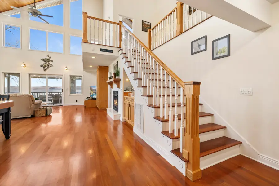 168 Veal Ln, New Concord, KY 42076 - Image #2