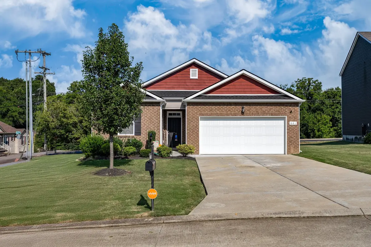601 Sheyes Cir, Columbia, TN 38401 - Image #1