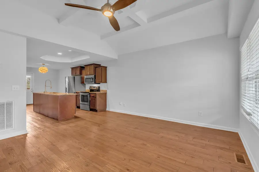 3717 Fairview Dr, Nashville, TN 37218 - Image #3