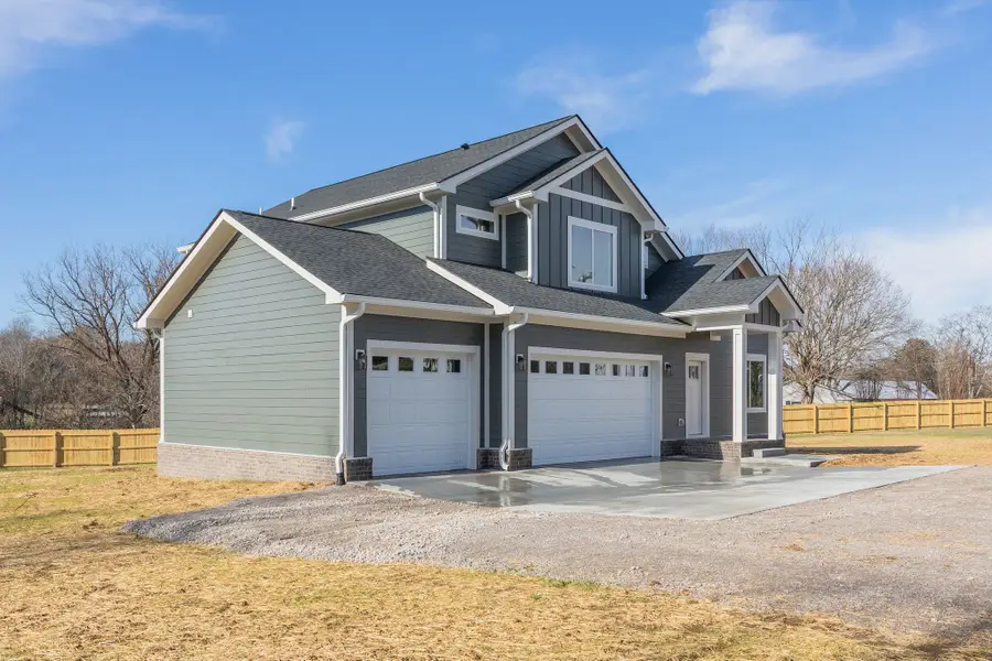 2259 Les Robinson Rd, Columbia, TN 38401 - Image #3