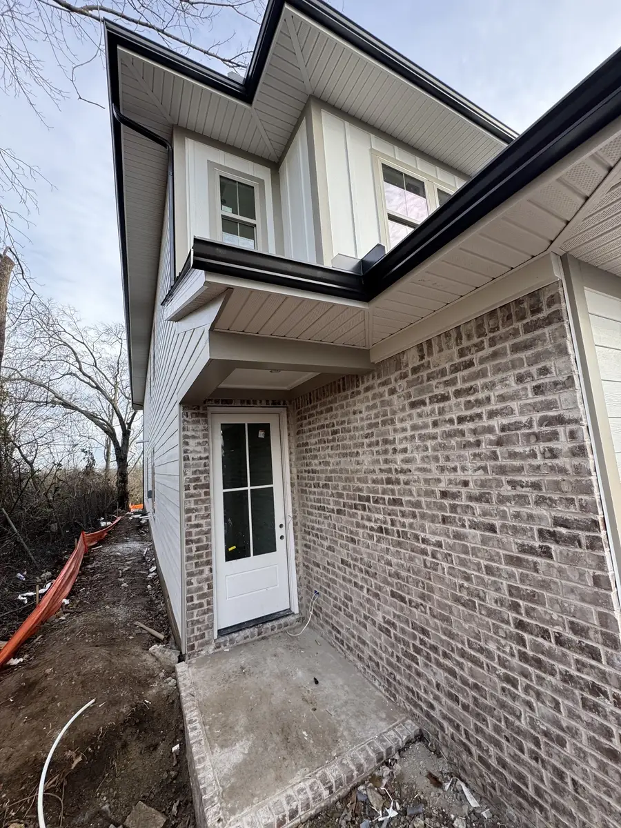 664 Vernon Ave, Nashville, TN 37209 - Image #3